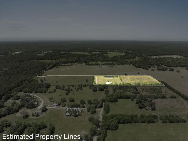 888 Tafelski Road, New Waverly, TX 77358