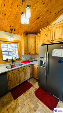 431 Timberlake Lane, Mcdaniels, KY 40152