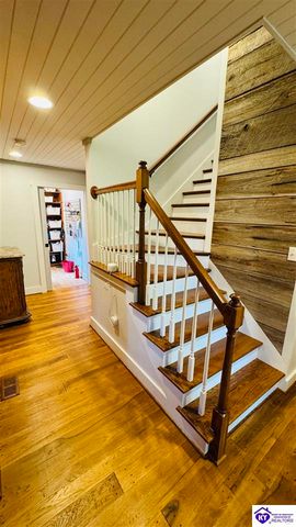 431 Timberlake Lane, Mcdaniels, KY 40152