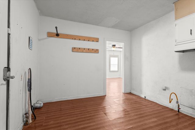 712 10th Street, Levelland, TX 79336