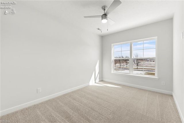 461 Harbor Lane, Lorain, OH 44052