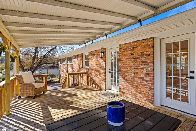 200 Leyswood Drive, Greenville, SC 29615
