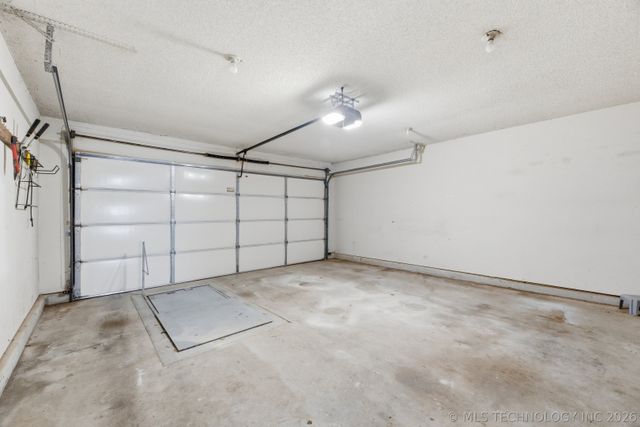 1808 S Gardenia Avenue, Broken Arrow, OK 74012