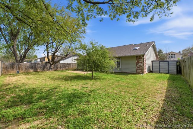 1808 S Gardenia Avenue, Broken Arrow, OK 74012