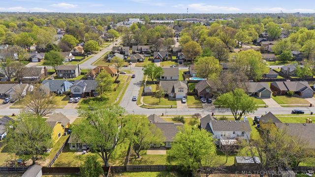 1808 S Gardenia Avenue, Broken Arrow, OK 74012