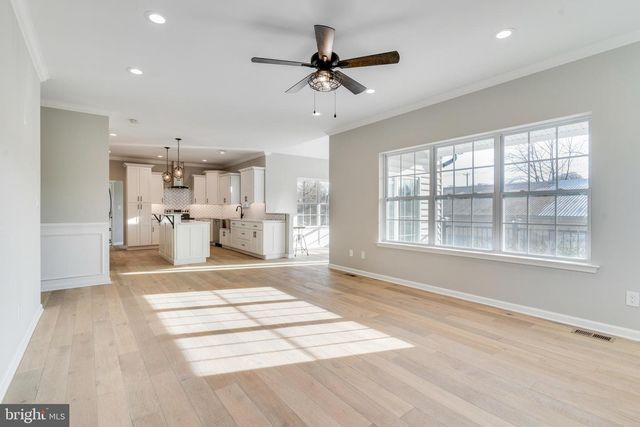 320 ELMWOOD AVE, Langhorne, PA 19047