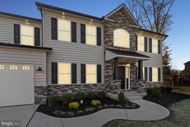 320 ELMWOOD AVE, Langhorne, PA 19047