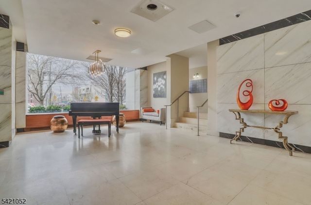 500 Central Ave 1014, Union City, NJ 07087