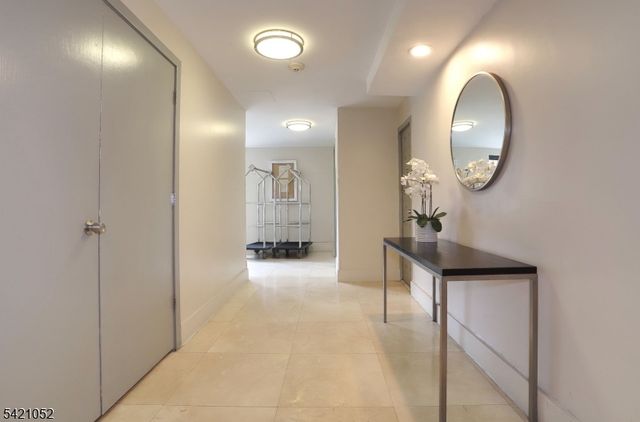 500 Central Ave 1014, Union City, NJ 07087