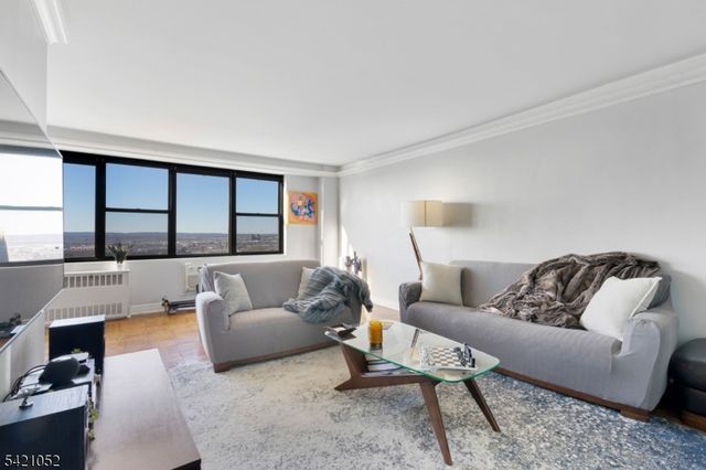 500 Central Ave 1014, Union City, NJ 07087