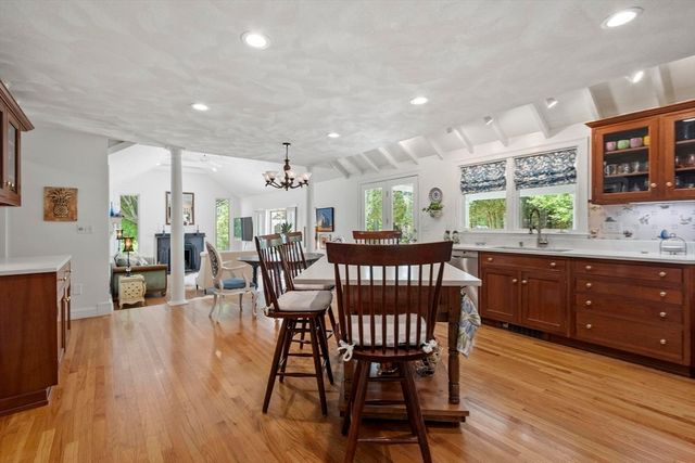 209 Harwood Ave, Littleton, MA 01460