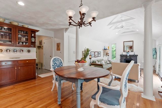 209 Harwood Ave, Littleton, MA 01460