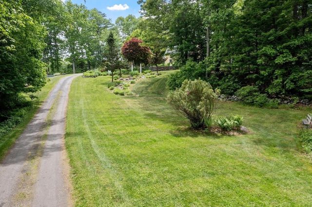 209 Harwood Ave, Littleton, MA 01460