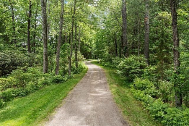 209 Harwood Ave, Littleton, MA 01460