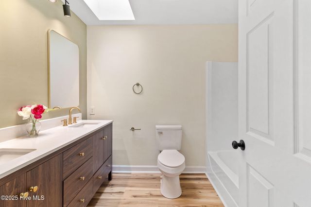 102 Rolling Hill Court, West End, NC 27376