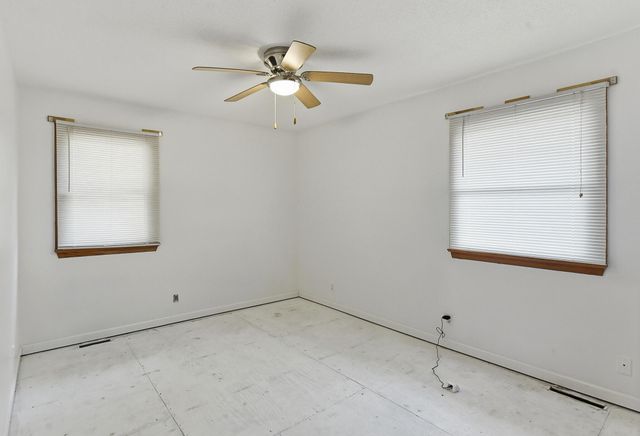 424 N 1ST Street, Council Bluffs, IA 51503