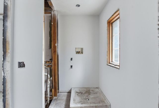 424 N 1ST Street, Council Bluffs, IA 51503