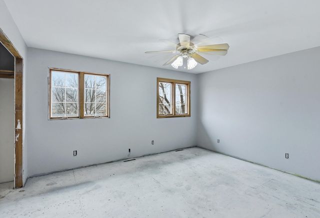 424 N 1ST Street, Council Bluffs, IA 51503