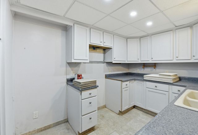 424 N 1ST Street, Council Bluffs, IA 51503