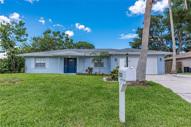 7203 14TH AVENUE NW, Bradenton, FL 34209