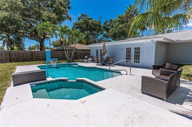 7203 14TH AVENUE NW, Bradenton, FL 34209