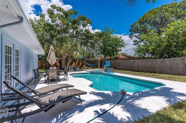 7203 14TH AVENUE NW, Bradenton, FL 34209