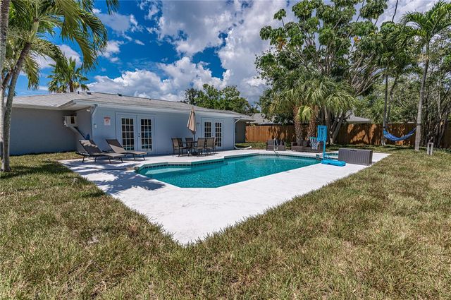 7203 14TH AVENUE NW, Bradenton, FL 34209