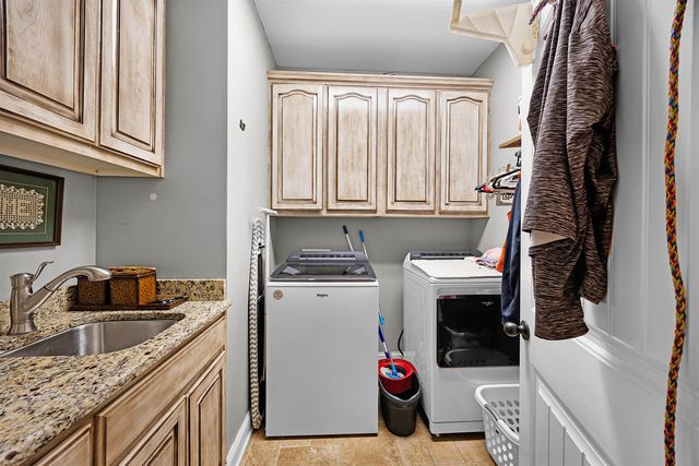 140 LEGENDS DR, Counce, TN 38326