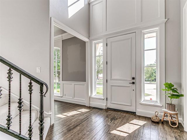 18601 Wolf Creek Drive, Edmond, OK 73012
