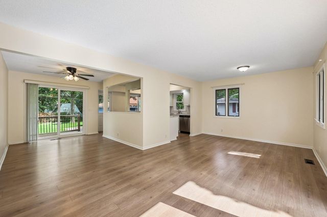 11341 Palm Street NW, Coon Rapids, MN 55448