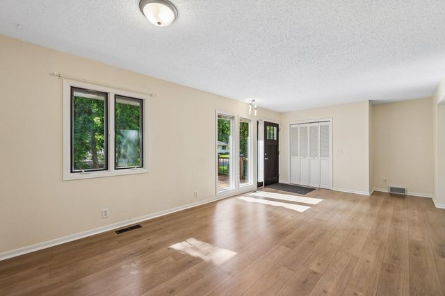 11341 Palm Street NW, Coon Rapids, MN 55448