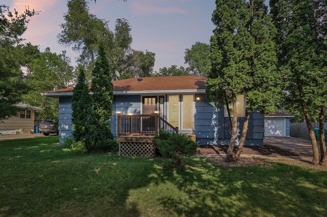 11341 Palm Street NW, Coon Rapids, MN 55448
