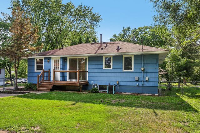 11341 Palm Street NW, Coon Rapids, MN 55448