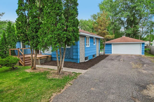 11341 Palm Street NW, Coon Rapids, MN 55448
