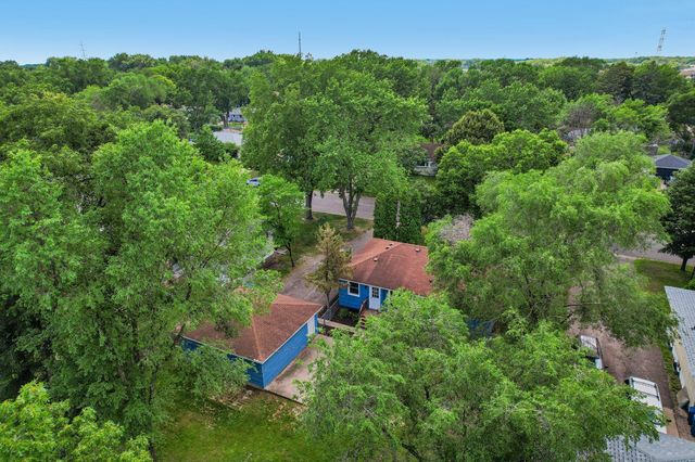 11341 Palm Street NW, Coon Rapids, MN 55448