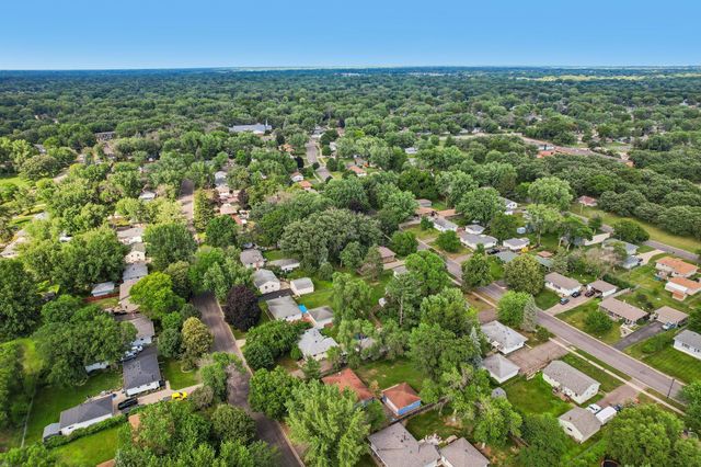11341 Palm Street NW, Coon Rapids, MN 55448