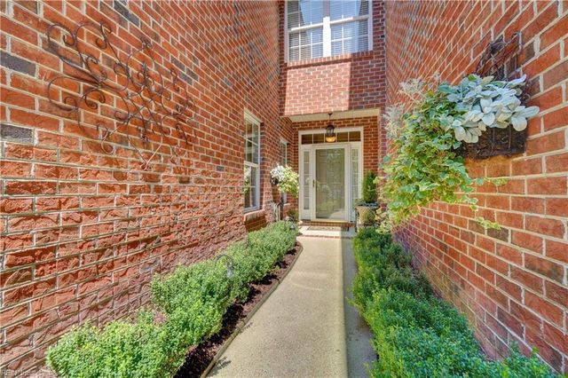 2022 Soundings Crescent CT, Suffolk, VA 23435