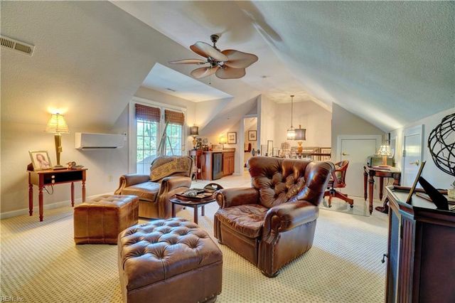 2022 Soundings Crescent CT, Suffolk, VA 23435