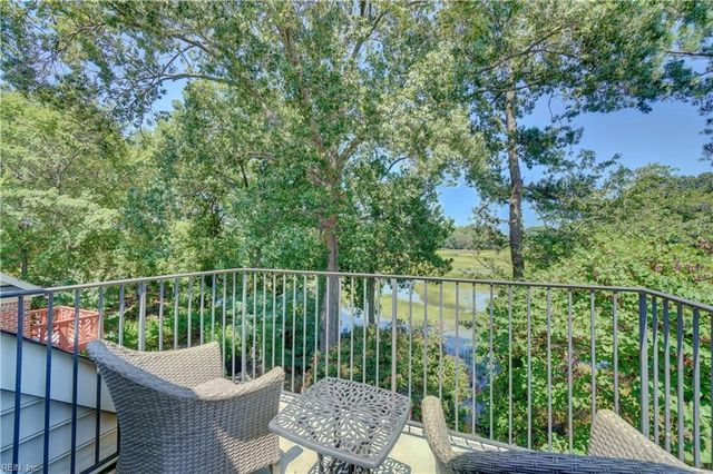2022 Soundings Crescent CT, Suffolk, VA 23435