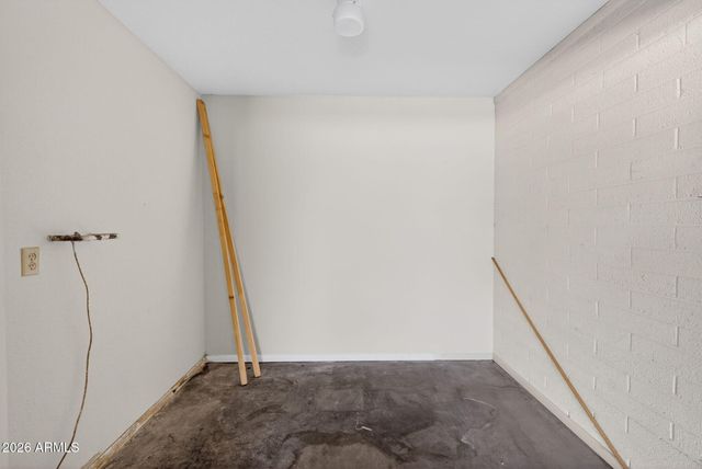 4211 E CRESCENT Avenue, Mesa, AZ 85206