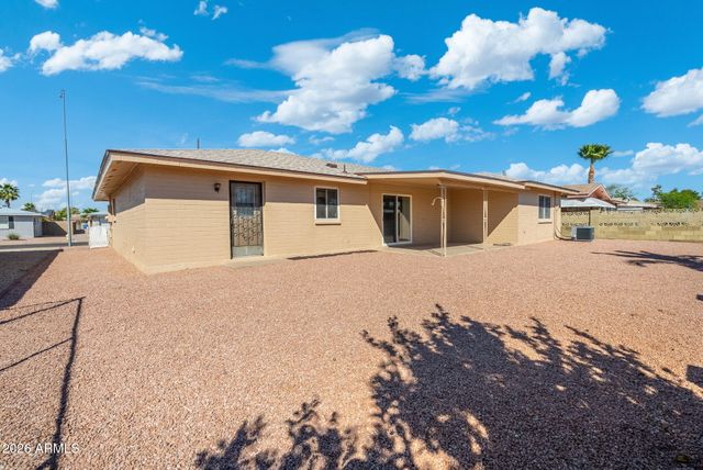 4211 E CRESCENT Avenue, Mesa, AZ 85206