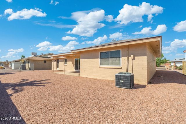 4211 E CRESCENT Avenue, Mesa, AZ 85206