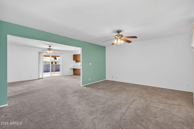 4211 E CRESCENT Avenue, Mesa, AZ 85206