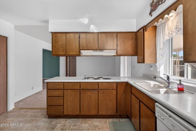 4211 E CRESCENT Avenue, Mesa, AZ 85206