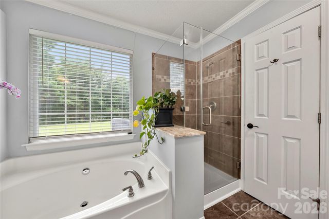 12716 Cumberland Crest Drive, Huntersville, NC 28078