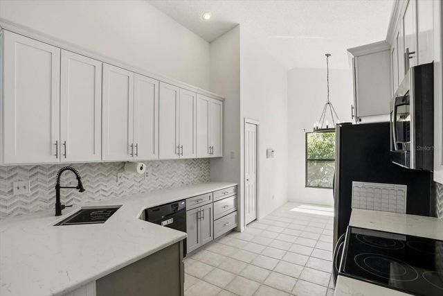 313 BAHIA CIRCLE, Longwood, FL 32750