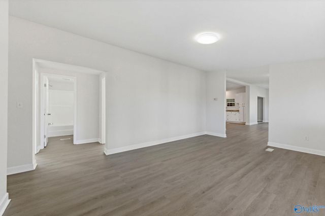 1601 COOK Creek Road, Russellville, AL 35654