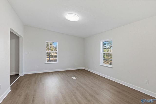 1601 COOK Creek Road, Russellville, AL 35654