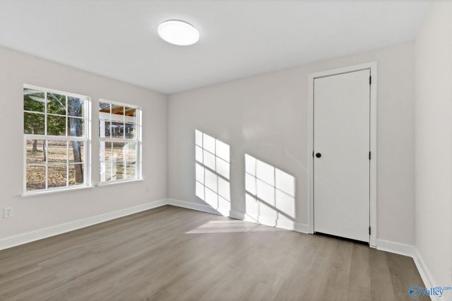 1601 COOK Creek Road, Russellville, AL 35654