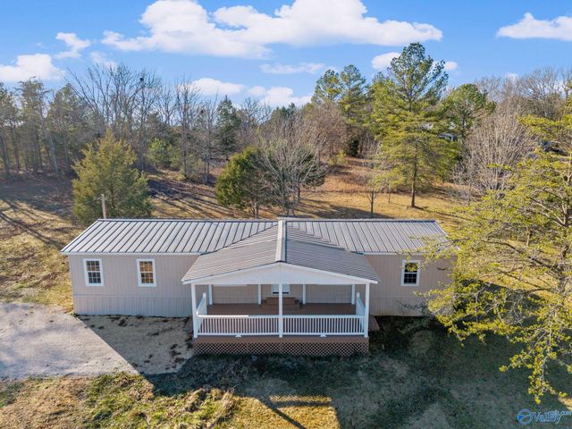 1601 COOK Creek Road, Russellville, AL 35654